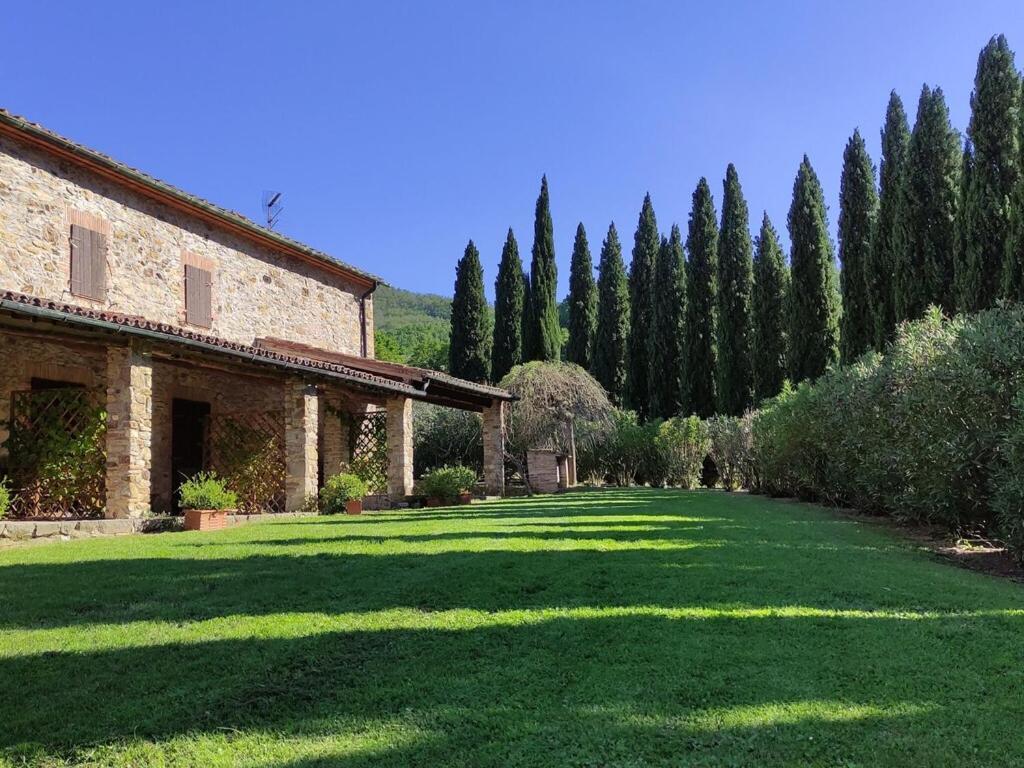 Atmospheric Apartment In Authentic House Near Beautiful Sasso Pisano Exterior photo